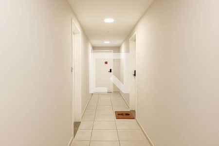 Apartamento para alugar com 31m², 1 quarto e sem vaga Apartamento para alugar com 31m², 1 quarto e sem vagaCorredor