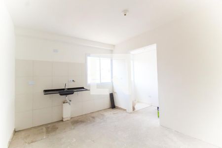 Sala/Cozinha de apartamento à venda com 2 quartos, 50m² em Vila Carmosina, São Paulo