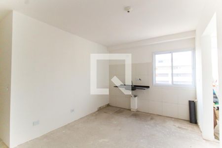 Sala/Cozinha de apartamento para alugar com 2 quartos, 50m² em Vila Carmosina, São Paulo