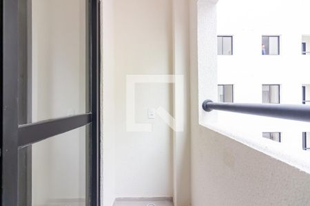 Varanda  de apartamento à venda com 1 quarto, 24m² em Bonfim, Osasco