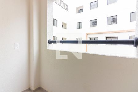 Varanda  de apartamento à venda com 1 quarto, 24m² em Bonfim, Osasco