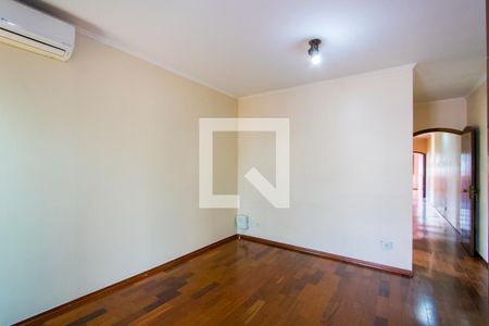 Quarto 1 - Suíte de casa à venda com 3 quartos, 180m² em Vila Scarpelli, Santo André