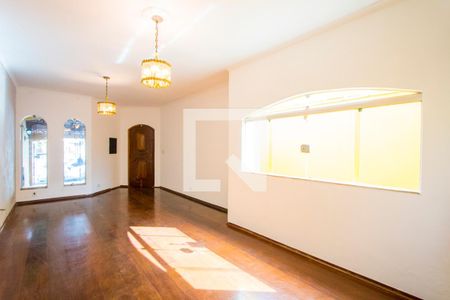 Sala de casa à venda com 3 quartos, 180m² em Vila Scarpelli, Santo André