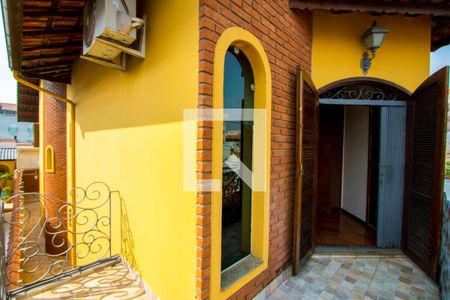 Varanda do quarto 1 de casa à venda com 3 quartos, 180m² em Vila Scarpelli, Santo André