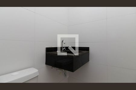 Apartamento à venda com 41m², 2 quartos e sem vaga Apartamento à venda com 41m², 2 quartos e sem vagaBanheiro