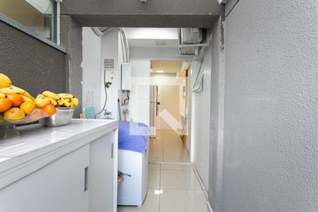 Apartamento para alugar com 73m², 2 quartos e 1 vagaÁrea de Serviço