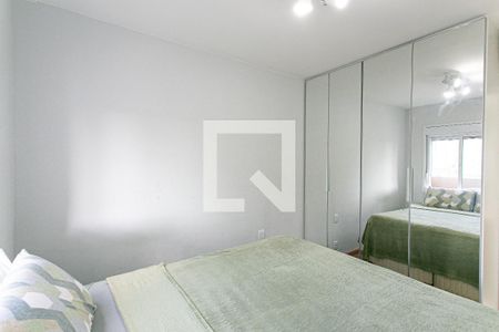 Apartamento para alugar com 73m², 2 quartos e 1 vagaSuíte