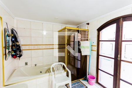 Banheiro da Suíte  de casa para alugar com 3 quartos, 150m² em Vila Camilopolis, Santo André