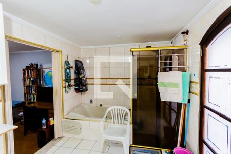 Banheiro da Suíte  de casa para alugar com 3 quartos, 150m² em Vila Camilopolis, Santo André