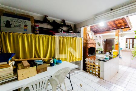 Casa para alugar com 150m², 3 quartos e 1 vaga Casa para alugar com 150m², 3 quartos e 1 vagaÁrea de Serviço
