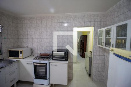 Casa para alugar com 150m², 2 quartos e 2 vagas Casa para alugar com 150m², 2 quartos e 2 vagasCozinha