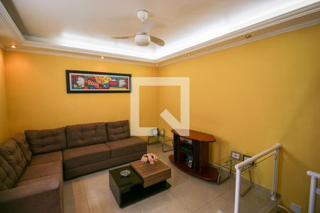 Sala de Estar de casa para alugar com 2 quartos, 150m² em Jardim Pedro José Nunes, São Paulo