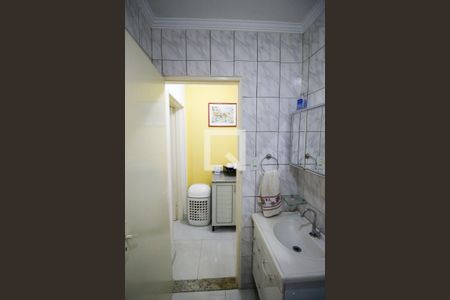 Casa para alugar com 150m², 2 quartos e 2 vagas Casa para alugar com 150m², 2 quartos e 2 vagasBanheiro