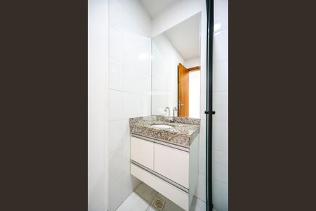 Banheiro  de apartamento à venda com 1 quarto, 37m² em Vila Antonina, São Paulo