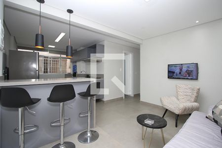 Sala de apartamento à venda com 2 quartos, 58m² em Pinheiros, São Paulo