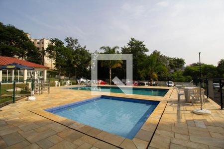 Apartamento à venda com 47m², 2 quartos e 1 vaga Apartamento à venda com 47m², 2 quartos e 1 vagaÁrea comum - Piscina