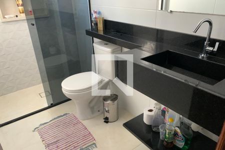 Apartamento para alugar com 70m², 2 quartos e 1 vaga Apartamento para alugar com 70m², 2 quartos e 1 vagaBanheiro Suite