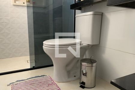 Apartamento para alugar com 70m², 2 quartos e 1 vaga Apartamento para alugar com 70m², 2 quartos e 1 vagaBanheiro Suite