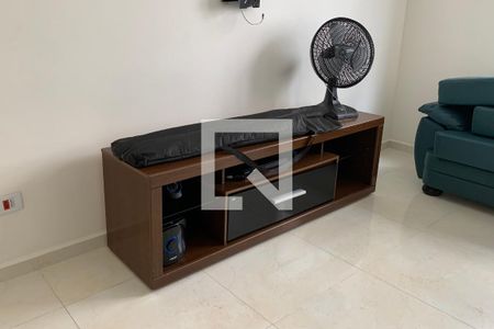 Sala de apartamento para alugar com 2 quartos, 70m² em Aviação, Praia Grande