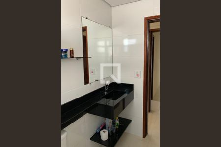 Apartamento para alugar com 70m², 2 quartos e 1 vaga Apartamento para alugar com 70m², 2 quartos e 1 vagaBanheiro Suite