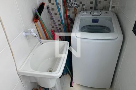 Apartamento para alugar com 70m², 2 quartos e 1 vaga Apartamento para alugar com 70m², 2 quartos e 1 vagaÁrea de Serviço
