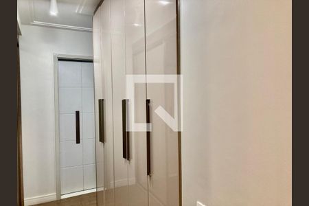 Suíte de apartamento para alugar com 3 quartos, 117m² em Cidade São Francisco, São Paulo