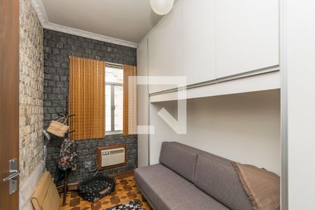 Casa à venda com 200m², 5 quartos e 3 vagas Casa à venda com 200m², 5 quartos e 3 vagasQuarto 4 (2º andar)