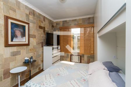 Casa à venda com 200m², 5 quartos e 3 vagas Casa à venda com 200m², 5 quartos e 3 vagasQuarto 2 Suíte (2º andar)