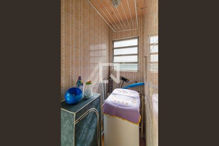 Casa à venda com 200m², 5 quartos e 3 vagas Casa à venda com 200m², 5 quartos e 3 vagasQuarto de Serviço