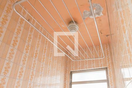 Casa à venda com 200m², 5 quartos e 3 vagas Casa à venda com 200m², 5 quartos e 3 vagasQuarto de Serviço