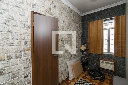 Casa à venda com 200m², 5 quartos e 3 vagas Casa à venda com 200m², 5 quartos e 3 vagasQuarto 4 (2º andar)