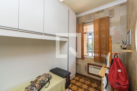 Casa à venda com 200m², 5 quartos e 3 vagas Casa à venda com 200m², 5 quartos e 3 vagasQuarto 3 (2º andar)