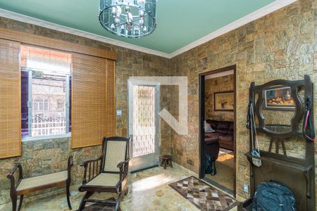 Casa à venda com 200m², 5 quartos e 3 vagas Casa à venda com 200m², 5 quartos e 3 vagasSala