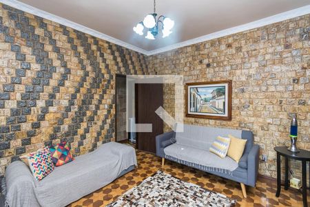 Casa à venda com 200m², 5 quartos e 3 vagas Casa à venda com 200m², 5 quartos e 3 vagasSala do 2º andar