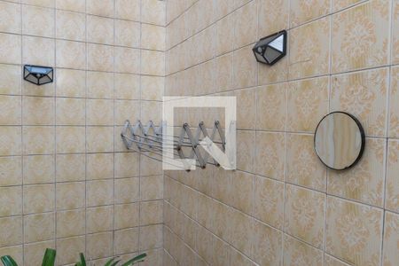 Casa à venda com 200m², 5 quartos e 3 vagas Casa à venda com 200m², 5 quartos e 3 vagasÁrea de Serviço