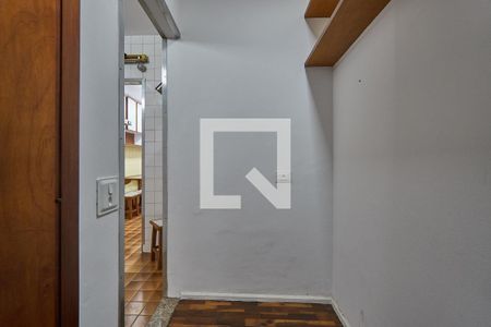 Quarto de Serviço de apartamento para alugar com 2 quartos, 60m² em Estácio, Rio de Janeiro