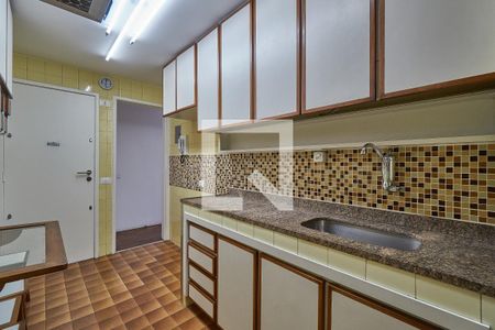 Cozinha de apartamento para alugar com 2 quartos, 60m² em Estácio, Rio de Janeiro