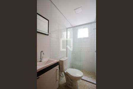 Banheiro de apartamento para alugar com 1 quarto, 20m² em Vila Prado, São Paulo