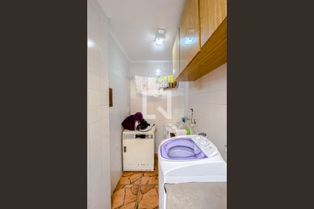 Casa à venda com 84m², 3 quartos e 1 vagaLavanderia