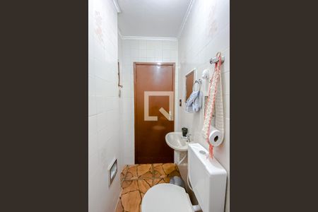 Casa à venda com 84m², 3 quartos e 1 vagaBanheiro de serviço