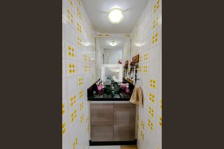 Casa à venda com 84m², 3 quartos e 1 vagalavatório