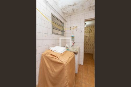 Casa à venda com 250m², 2 quartos e 5 vagasÁrea de serviço 