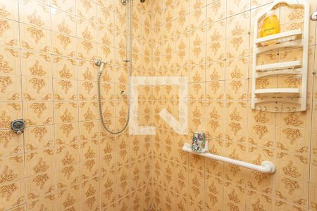 Casa à venda com 250m², 2 quartos e 5 vagasBanheiro 