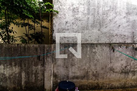 Casa para alugar com 420m², 4 quartos e 6 vagas Casa para alugar com 420m², 4 quartos e 6 vagasQuintal