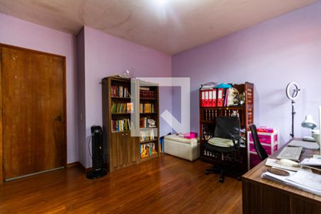 Casa para alugar com 420m², 4 quartos e 6 vagas Casa para alugar com 420m², 4 quartos e 6 vagasQuarto 3