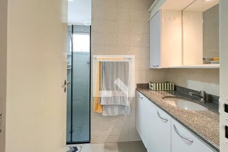 Apartamento para alugar com 70m², 3 quartos e 1 vagaBanheiro