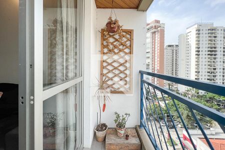 Apartamento para alugar com 70m², 3 quartos e 1 vagaVaranda