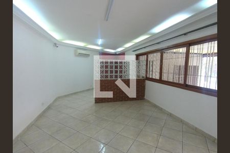 Sala  de casa para alugar com 4 quartos, 212m² em Jardim Presidente Dutra, Guarulhos