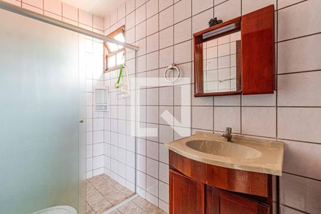 Casa à venda com 220m², 3 quartos e 3 vagas Casa à venda com 220m², 3 quartos e 3 vagasBanheiro da suíte