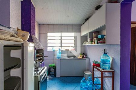 Casa à venda com 220m², 3 quartos e 3 vagas Casa à venda com 220m², 3 quartos e 3 vagasSalãoSalão - Cozinha